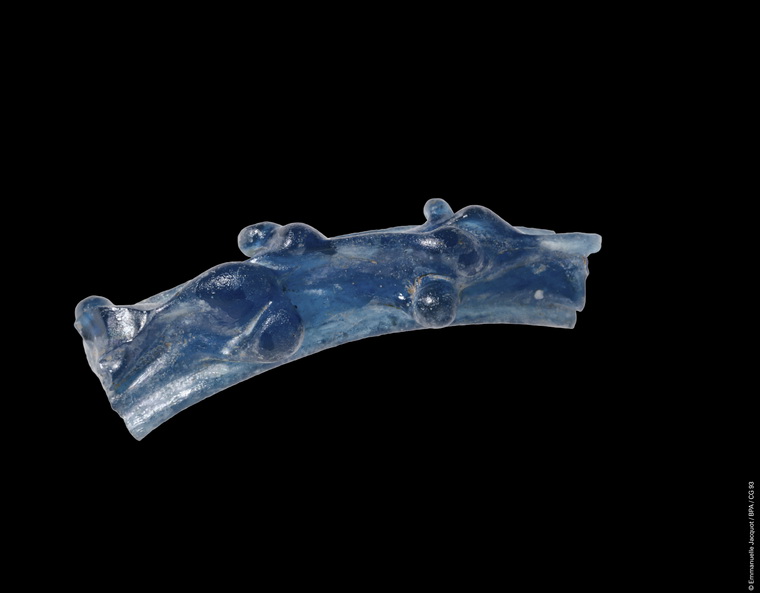 Mobilier archéologique, Fragment de verre